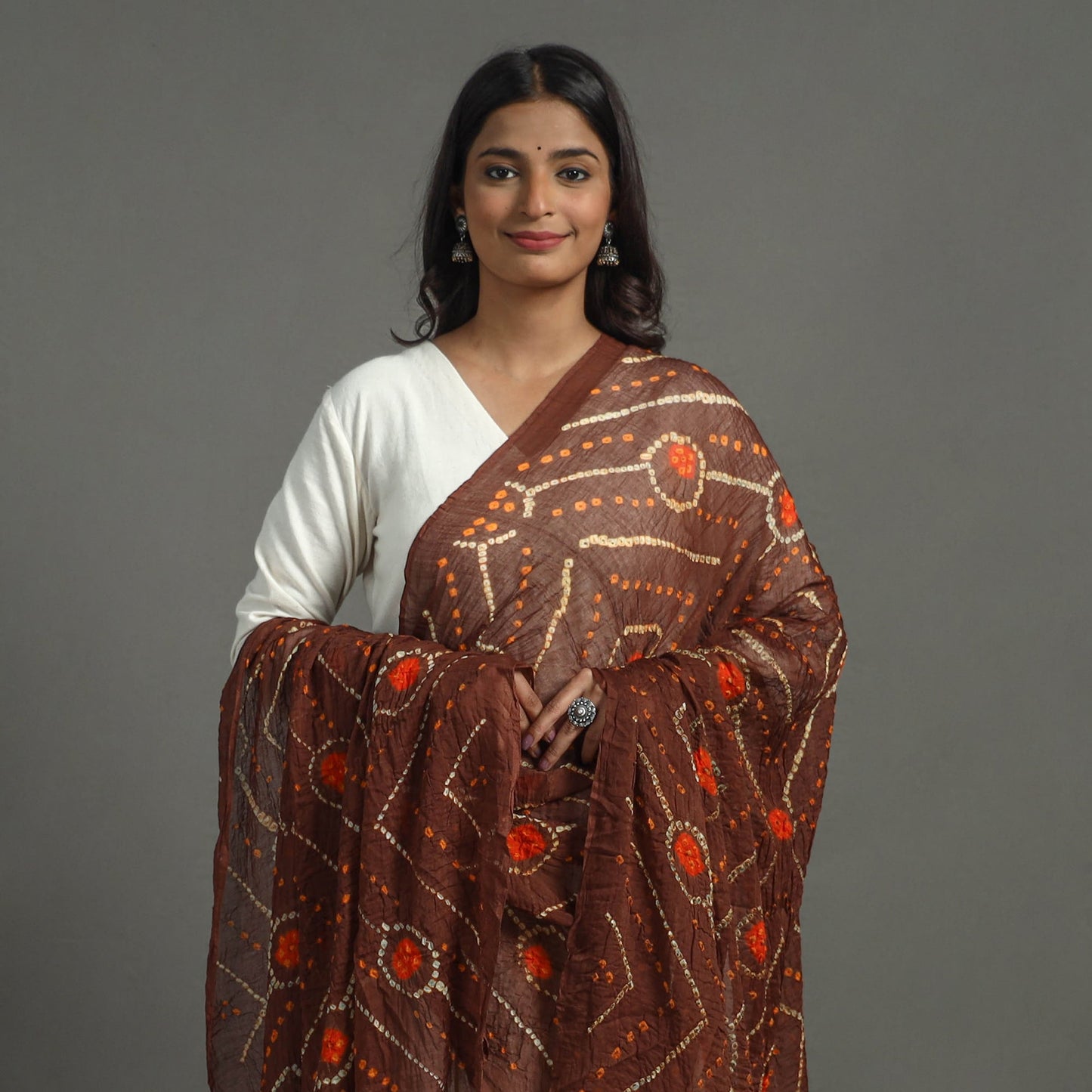 Buy Kutch Bandhani Dupatta Online l iTokri.com