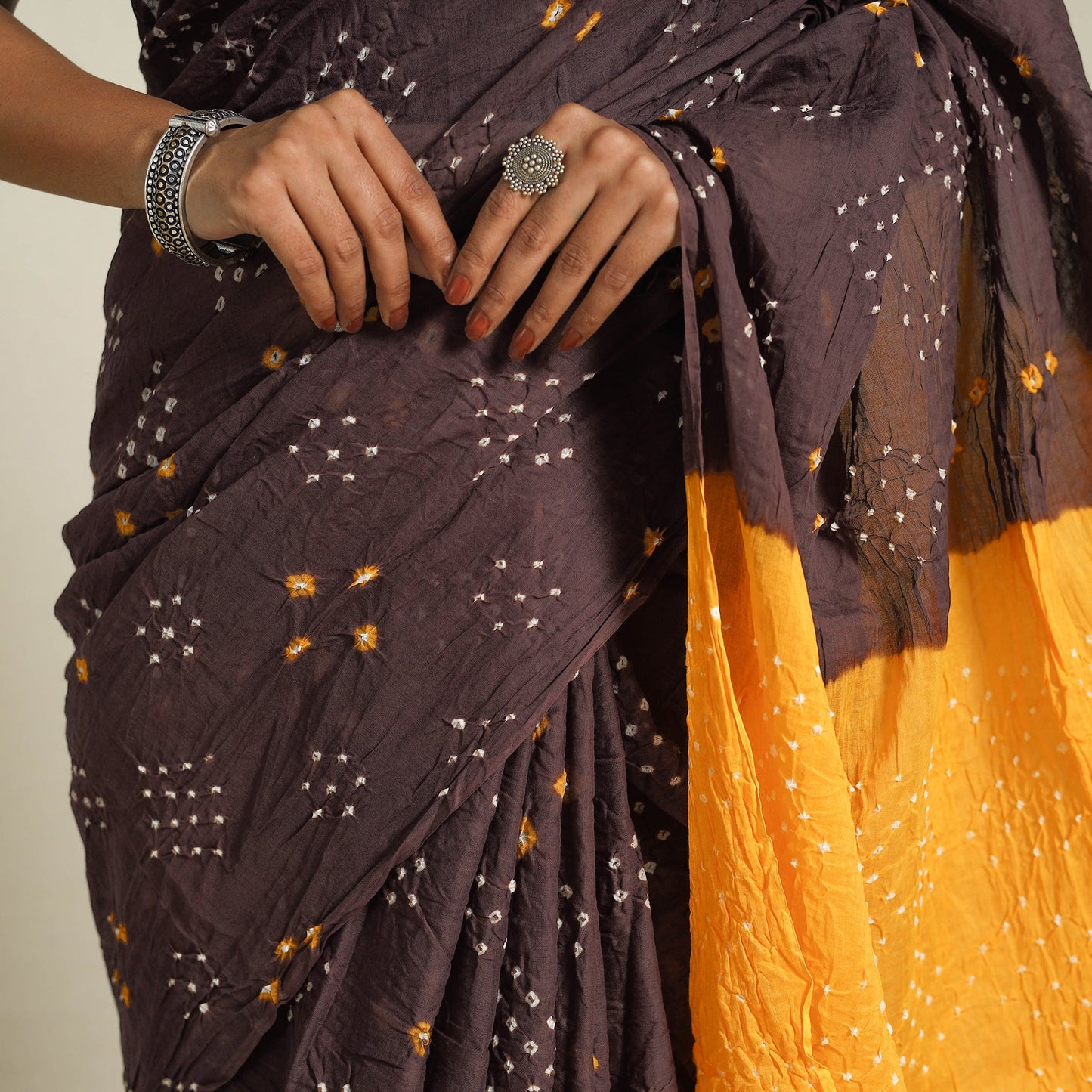 Brown - kutch tie-dye cotton bandhani saree 37 - handcrafted