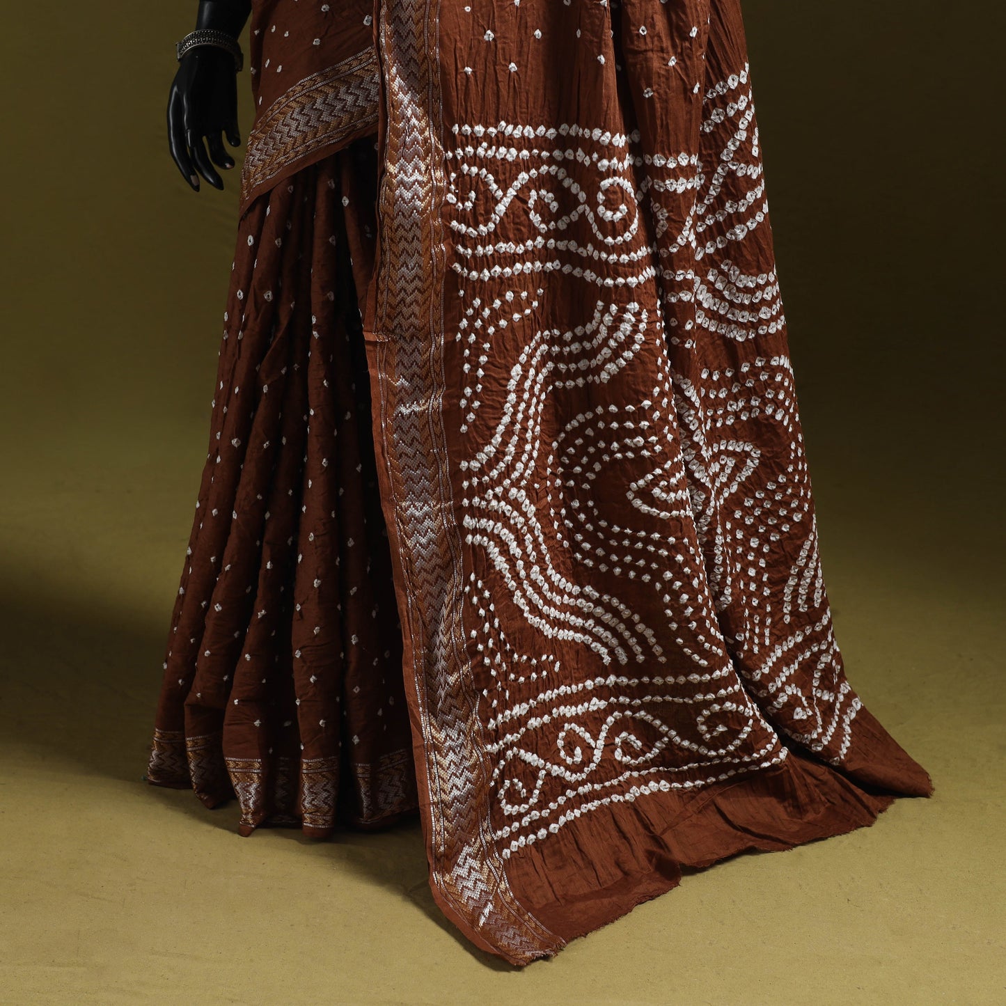 Kutch tie-dye pure cotton bandhani saree with border 23