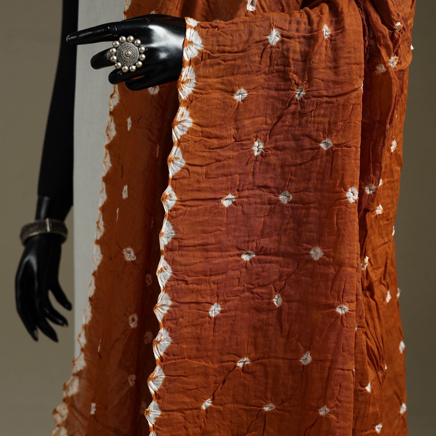 Kutch tie-dye mul cotton shibori bandhani dupatta 34
