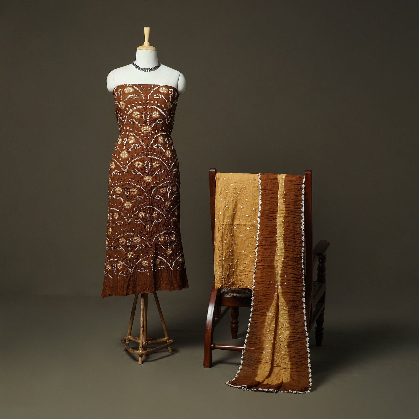 Kutch tie-dye satin cotton bandhani 3pc unstitched dress