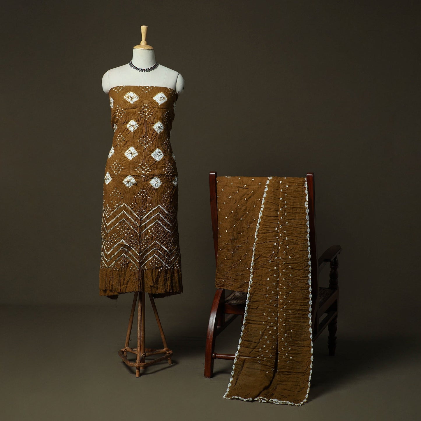 Kutch tie-dye satin cotton bandhani 3pc unstitched dress