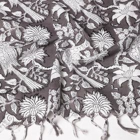  Lavender with White Mor & Flowers Sanganeri Block Printed Cotton Stole Online at iTokri.com