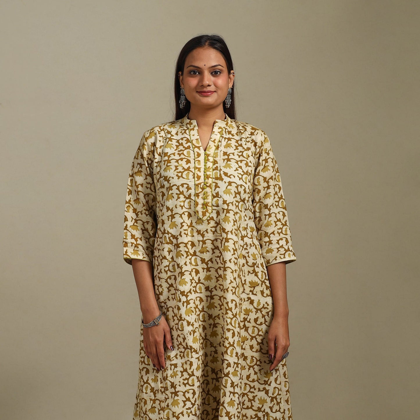 A-line cotton hand batik kurta for women 05 - handcrafted