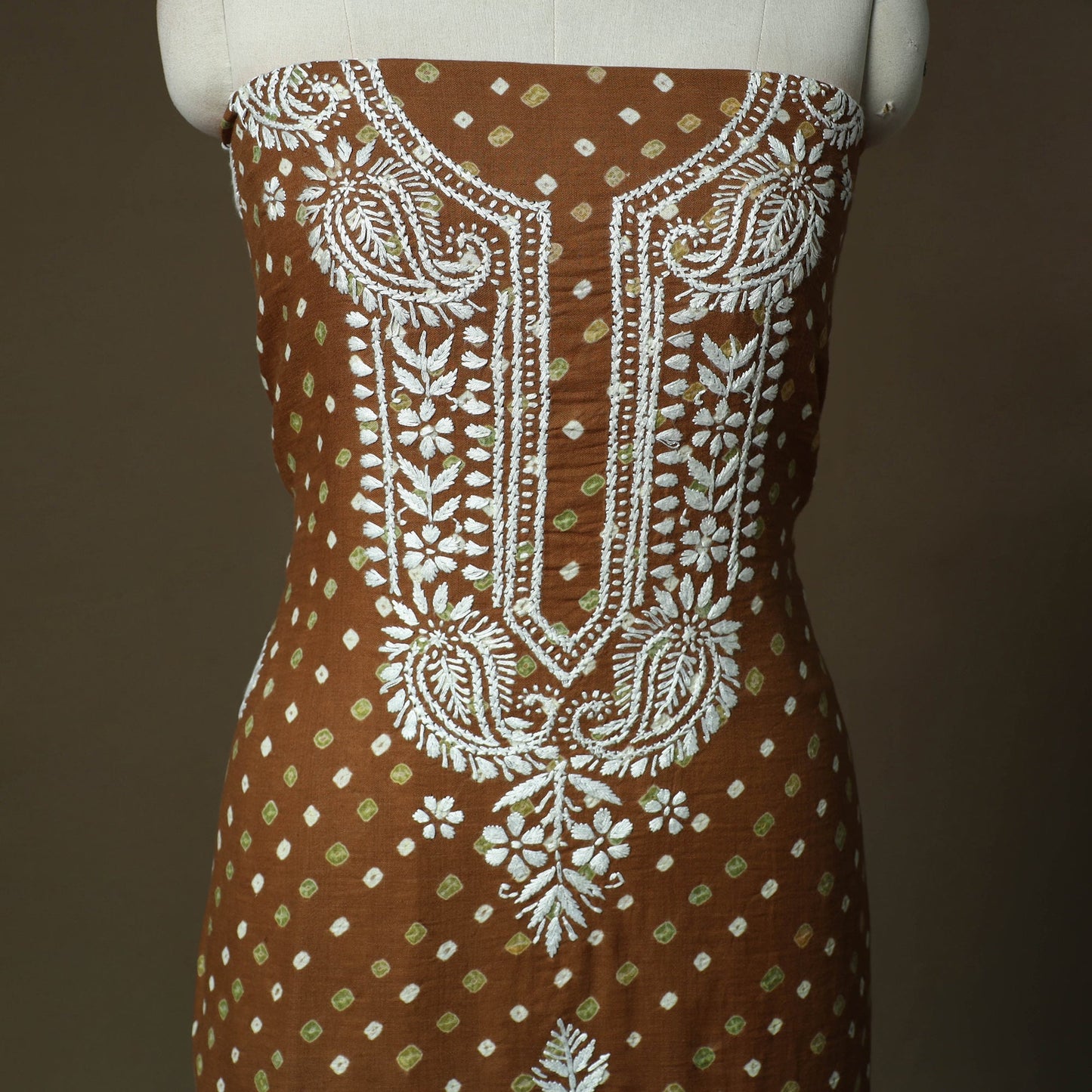 Lucknowi chikankari hand work bandhani unstitched kurta