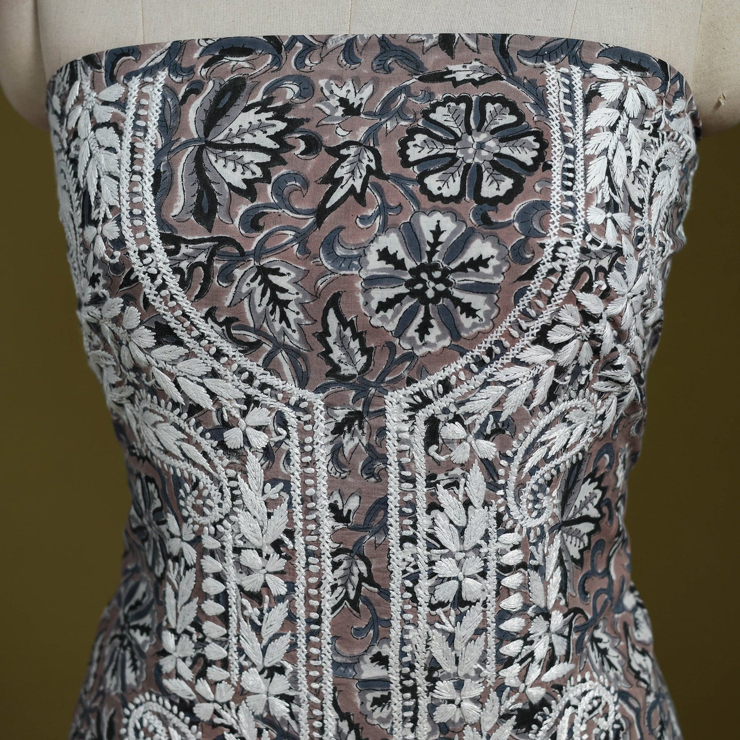 Lucknowi chikankari work sanganeri unstitched kurta