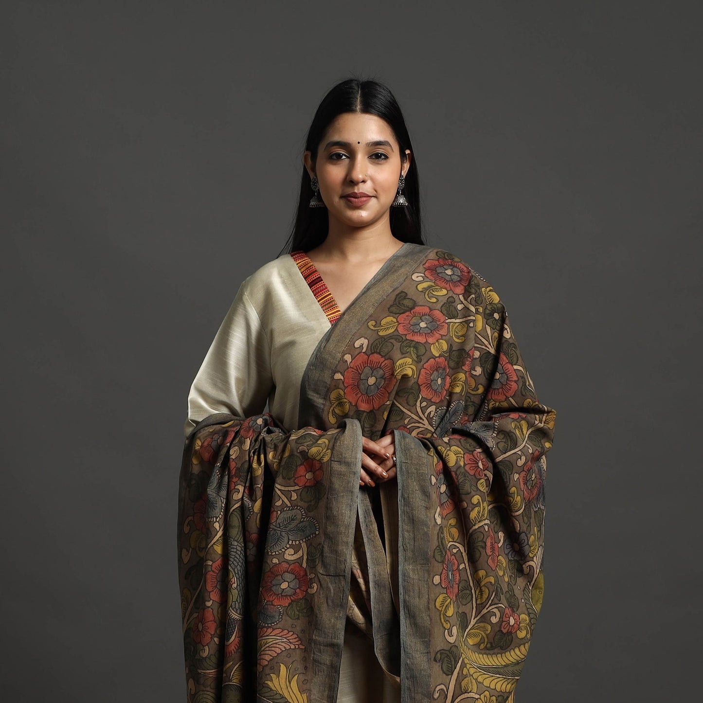 Mangalagiri Cotton Handpainted Pen Work Brown Kalamkari Dupatta