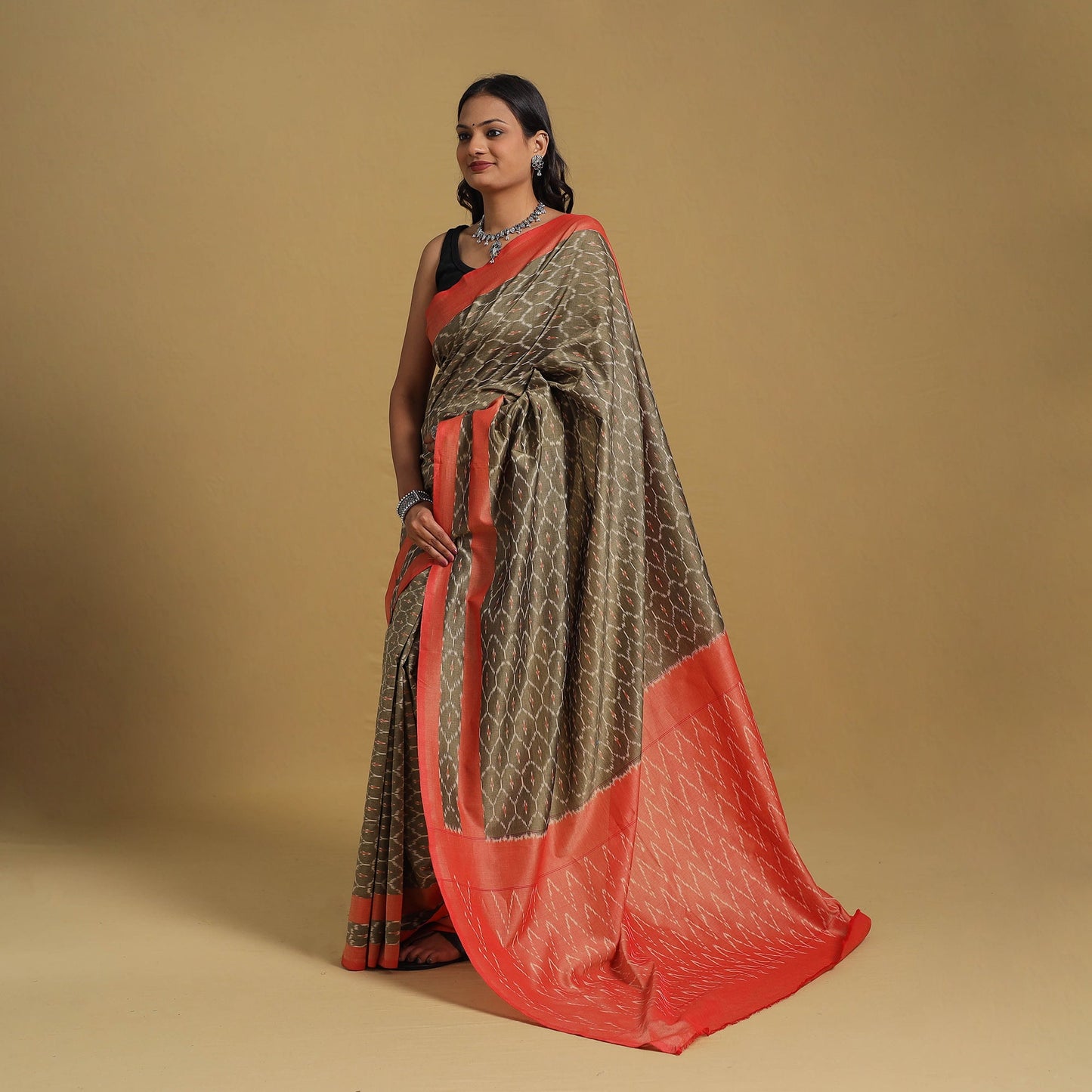 Brown Mercerised Cotton Handloom Pochampally Ikat Saree
