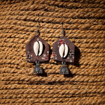 Tahira Handcrafted GS & Shell Work Fabart Earrings