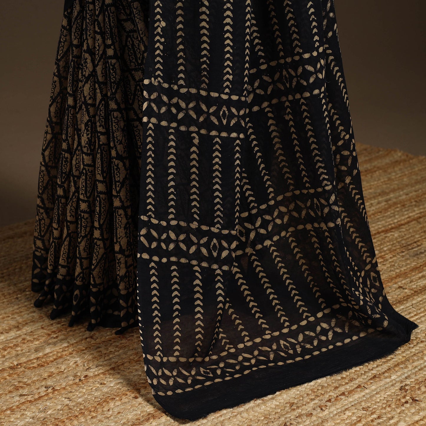 Brown - mul cotton hand batik saree 08 - handcrafted