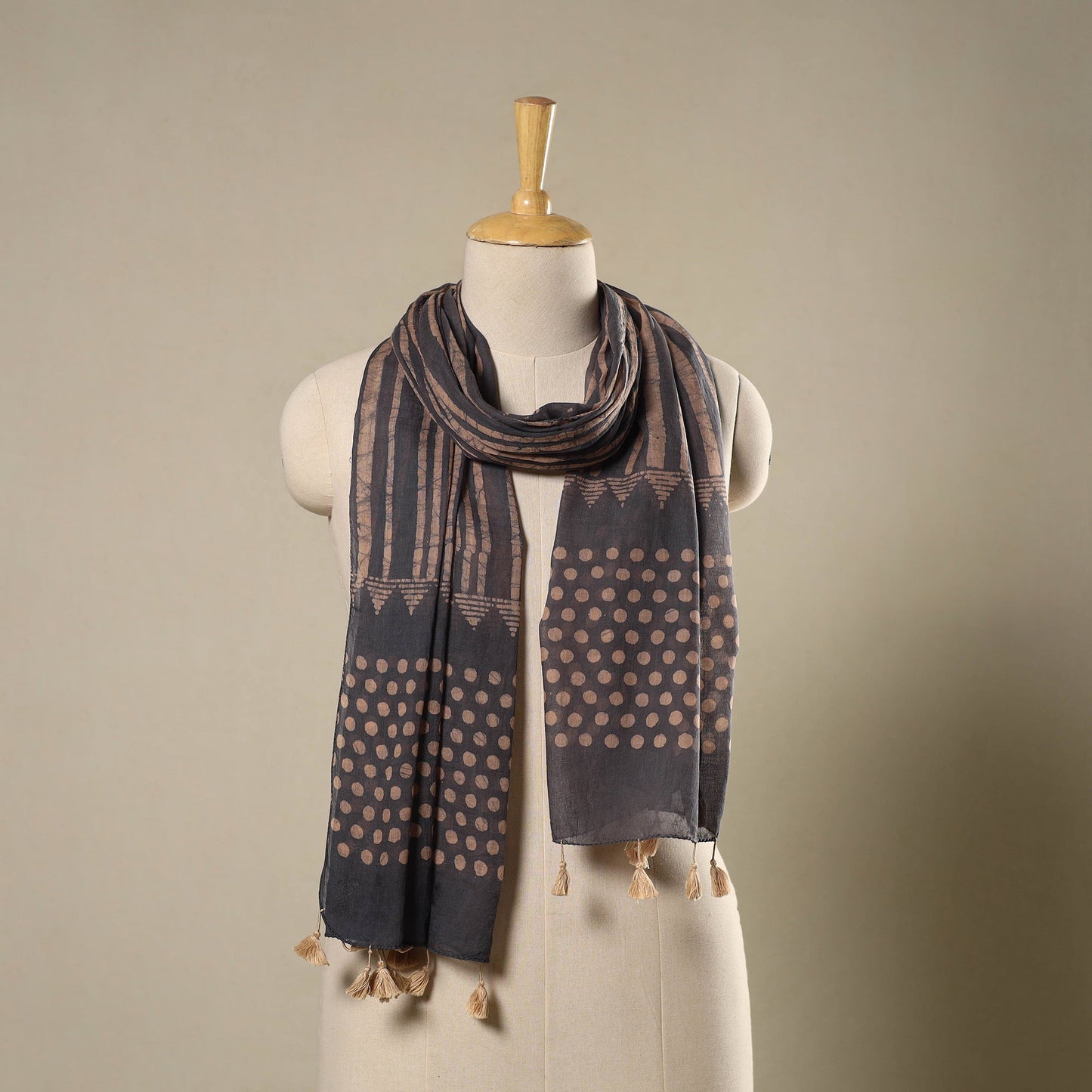  Brown Mul Cotton Hand Batik Print Stole with Tassels