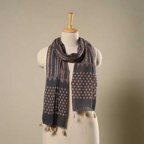  Brown Mul Cotton Hand Batik Print Stole with Tassels