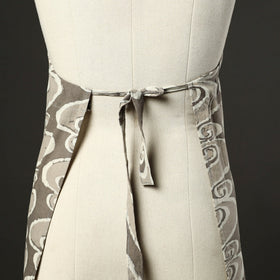 Brown - bagru cotton apron with pocket 53 - handcrafted