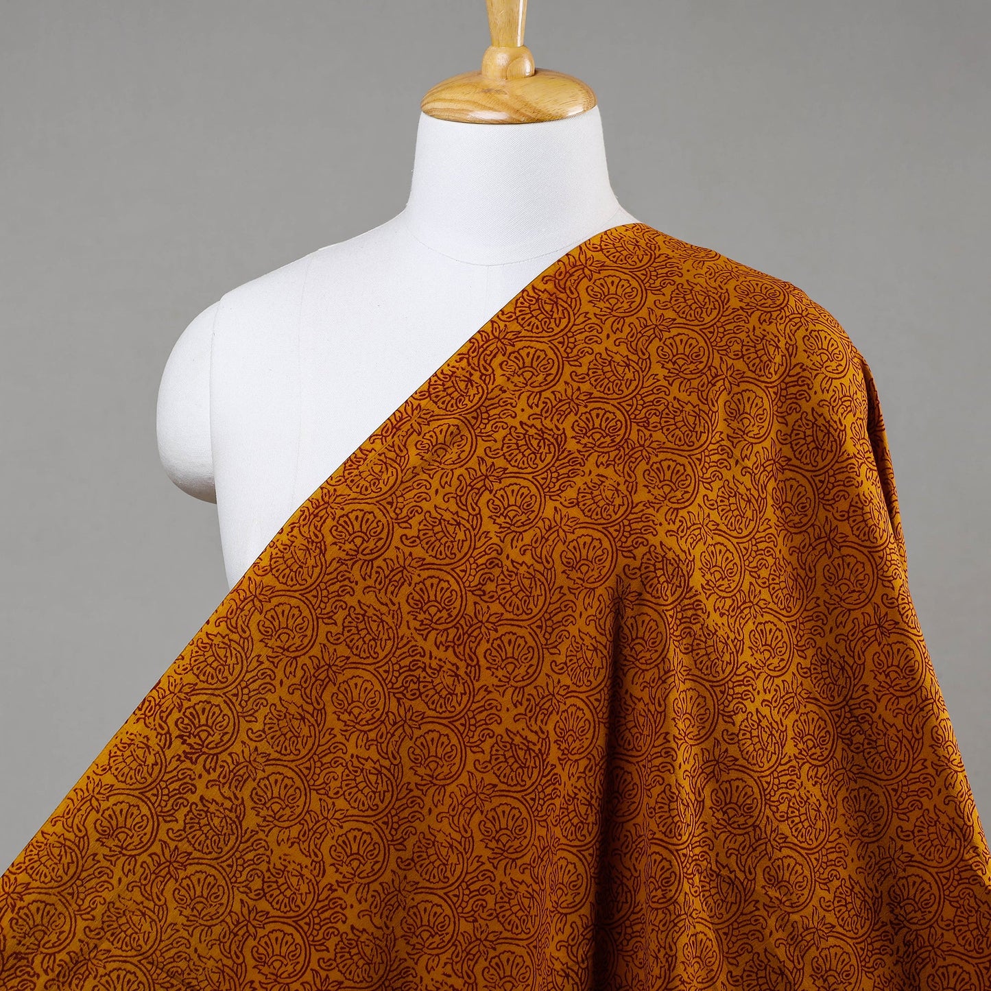 Buy Bagh Hand Block printed Cotton Fabric Online l iTokri.com