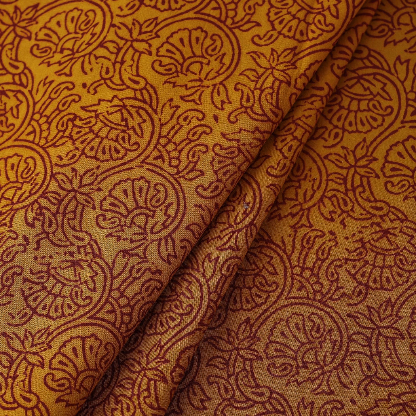 Buy Bagh Hand Block printed Cotton Fabric Online l iTokri.com