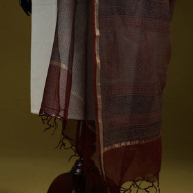 Natural dyed kota doria cotton hand block bagh print