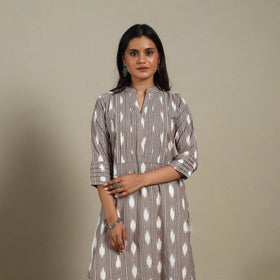 Brown - pintuck cotton straight pochampally ikat kurta 09