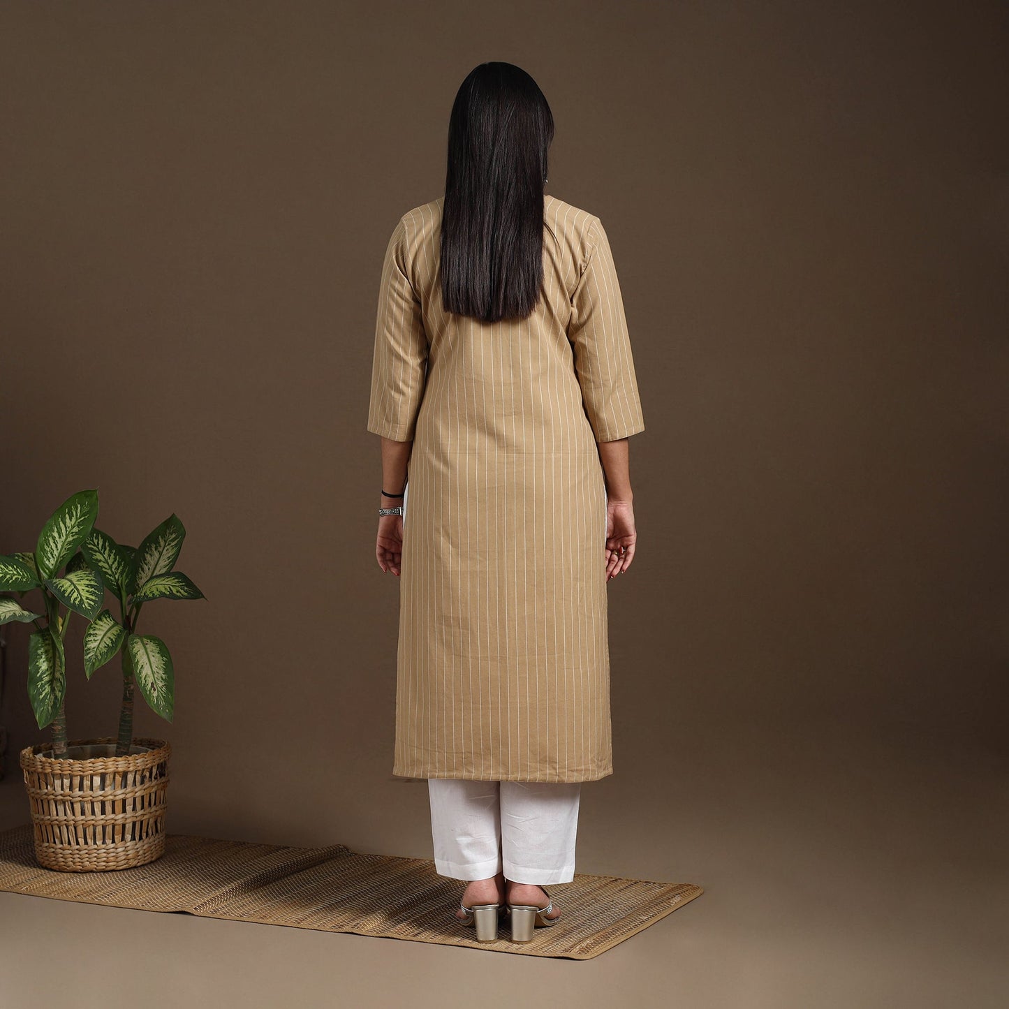 Brown - pintuck straight cotton jacquard kurta 14