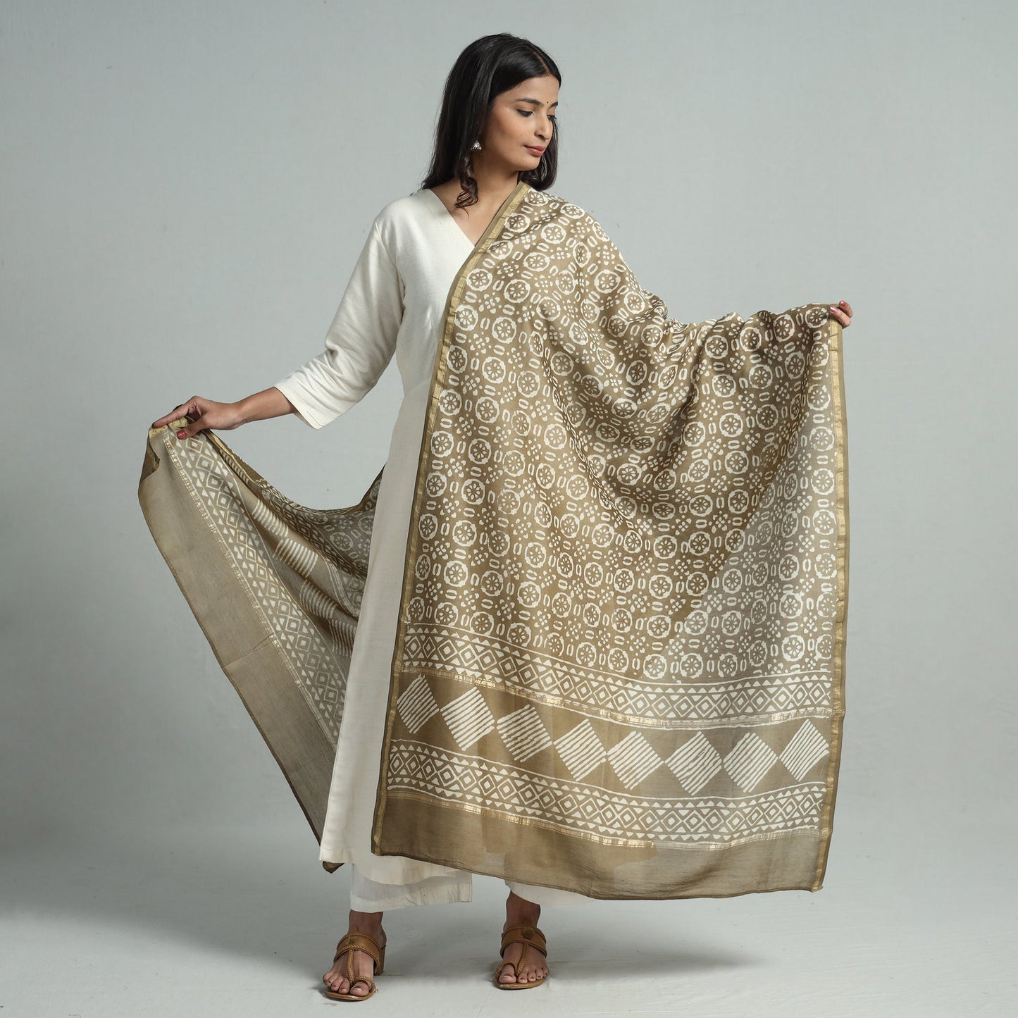 Buy Pipad Block Printed Chanderi Silk Handloom Dupatta 10 Online at iTokri.com