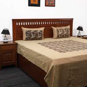 Buy Plain Cotton Double Bedcover with Block Print Patchwork Online at iTokri.com