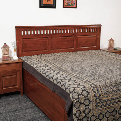 Buy Ajrakh Block Printed Cotton Double Bed Cover l iTokri.com