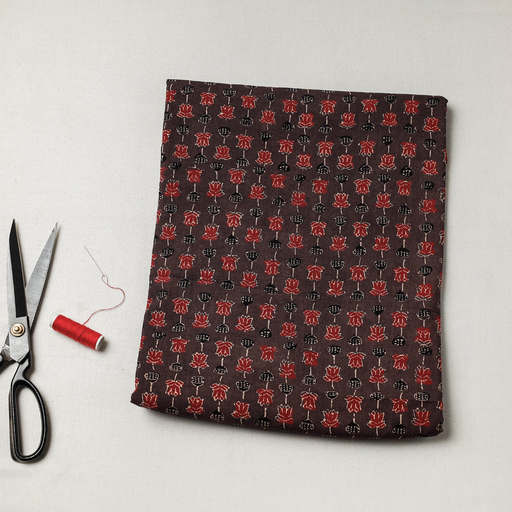 Buy Ajrakh Block Printed Cotton Natural Dyed Precut Fabric Online at iTokri.com