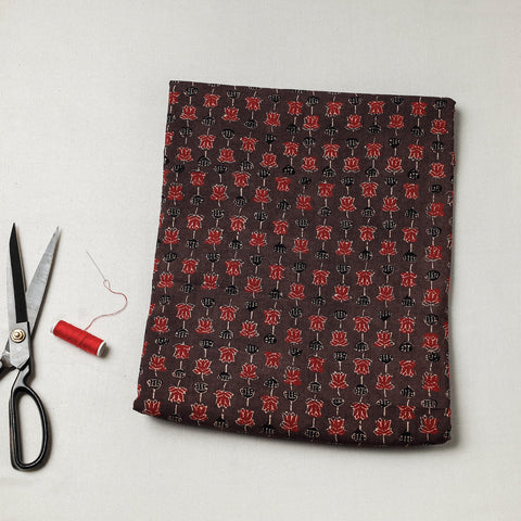 Buy Ajrakh Block Printed Cotton Natural Dyed Precut Fabric Online at iTokri.com
