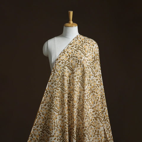 Pure mul cotton kutch hand block batik print fabric 09