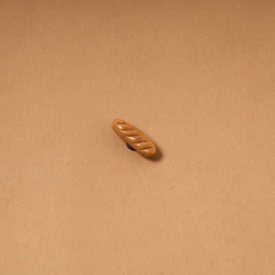 Brown - quirklets handpainted clay bread fridge magnet 22