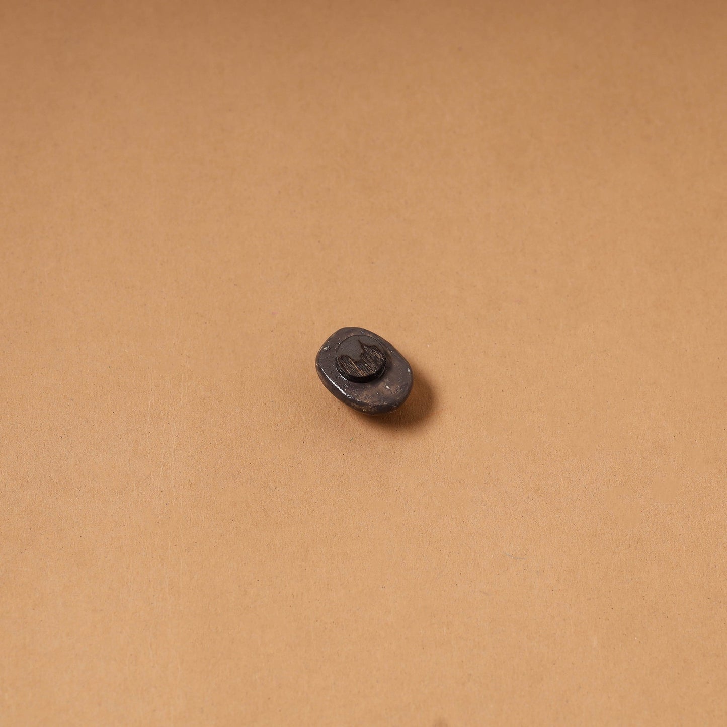 Brown - quirklets handpainted clay mould pad fridge magnet