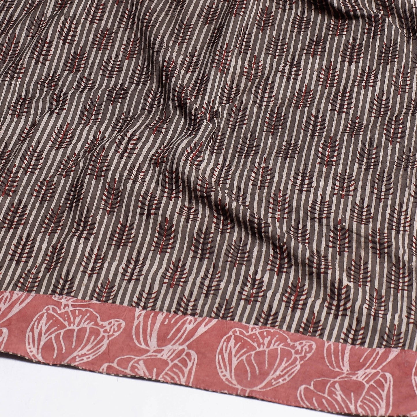 Buy Rangoli Akola Block Printed Cotton Blouse Piece Online at iTokri.com