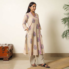 Buy Sanganeri Block Printed Cotton Kurta with Palazzo & Dupatta Set 01 Online at iTokri.com