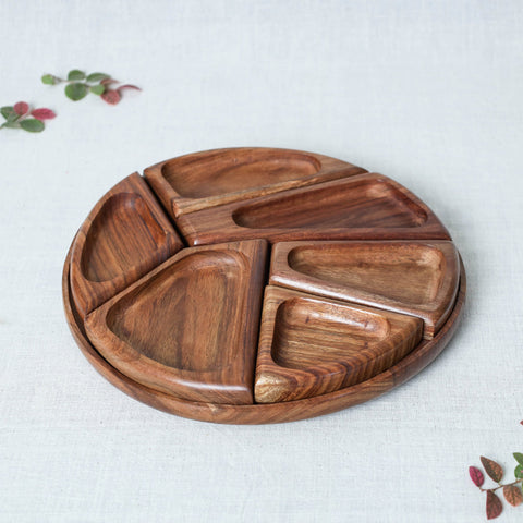 Sheesham Wood Brown Segmented Snacks Platter/Serving Tray