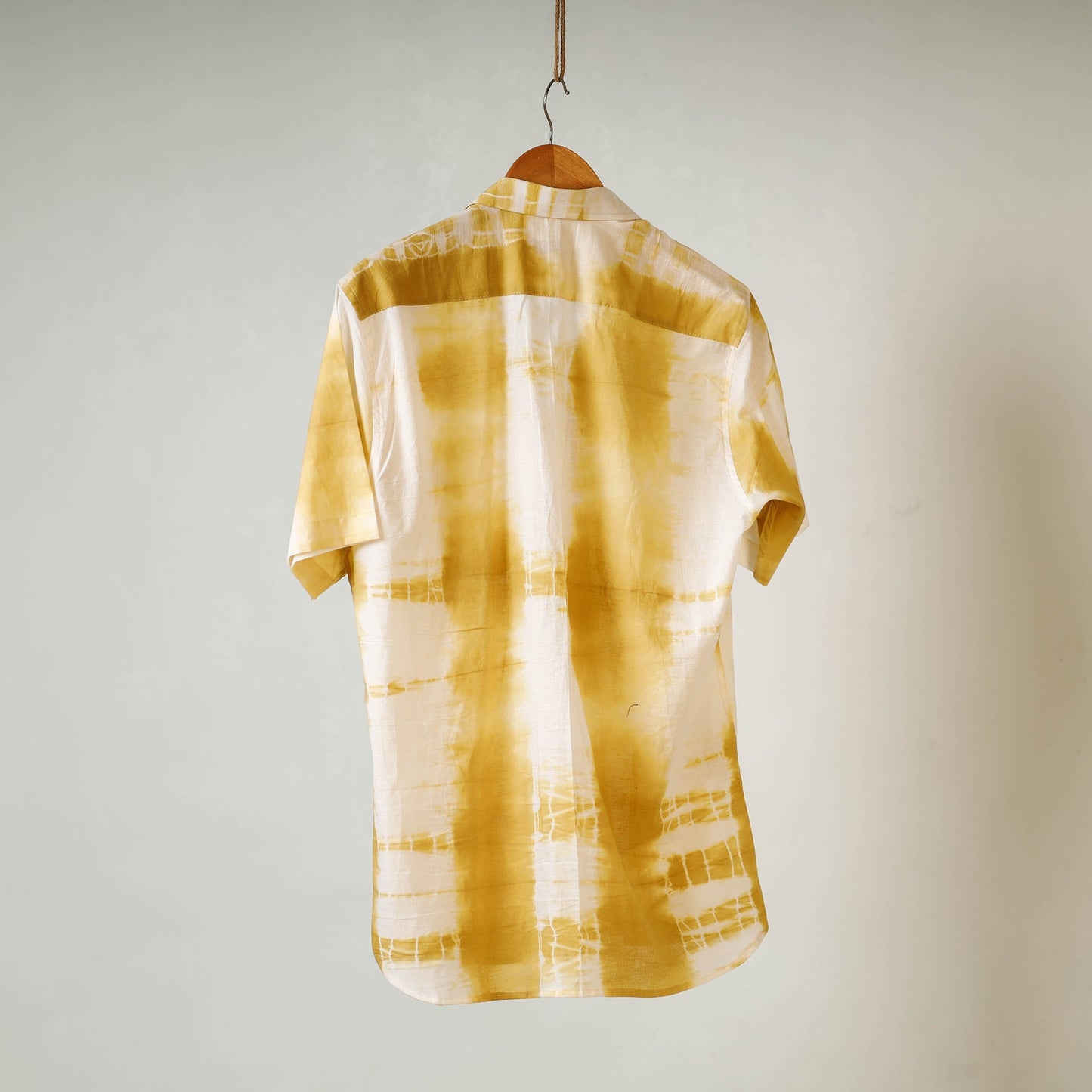 Shibori tie-dye mul cotton men half sleeve shirt