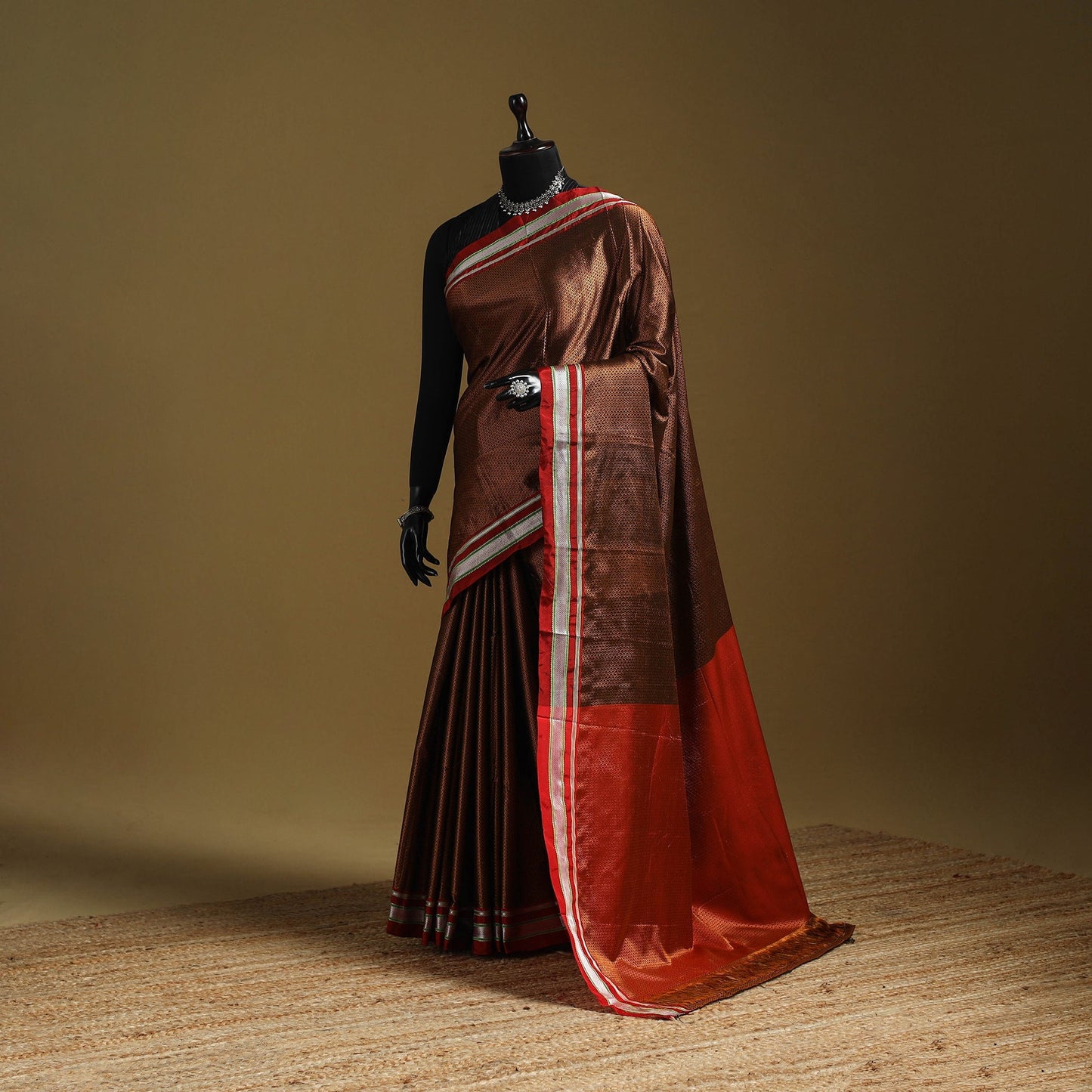 Silk cotton khun saree with ilkal pallu chikki paras border