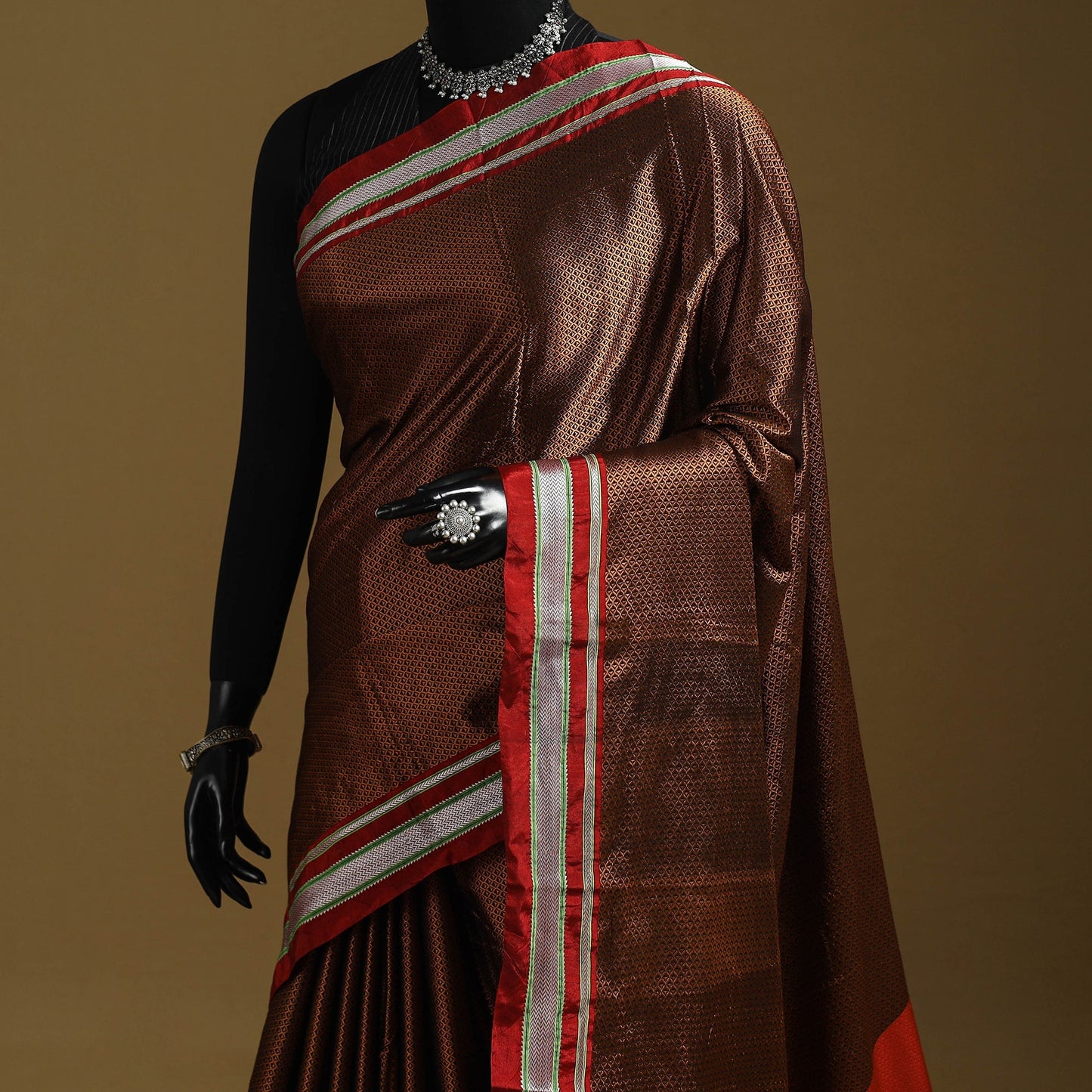 Silk cotton khun saree with ilkal pallu chikki paras border