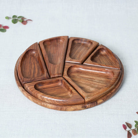 Sheesham Wood Segmented Brown Snacks Platter/Serving Tray