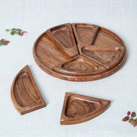 Sheesham Wood Segmented Brown Snacks Platter / Serving Tray