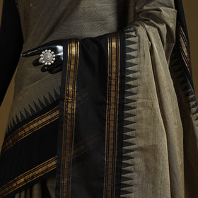 Thread buti cotton kanchipuram saree with border 16