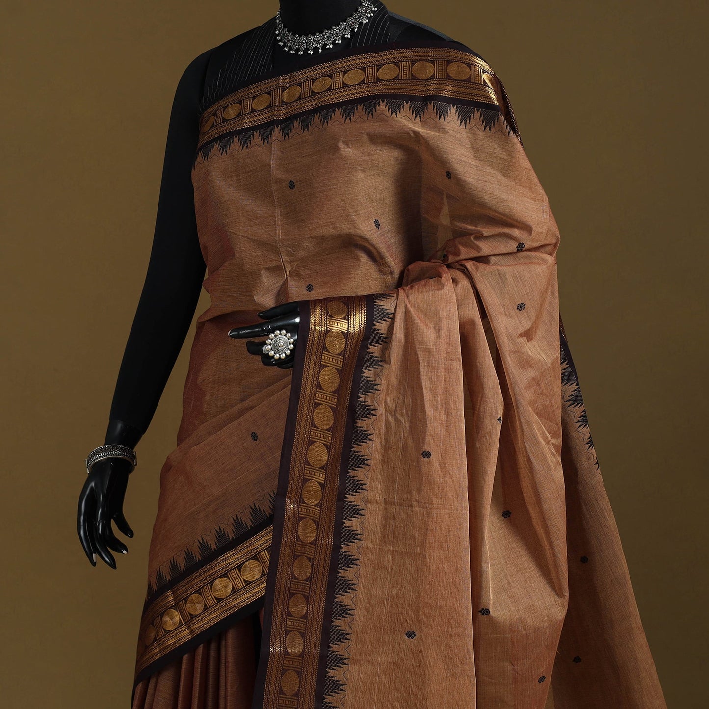 Thread buti cotton kanchipuram saree with border 26