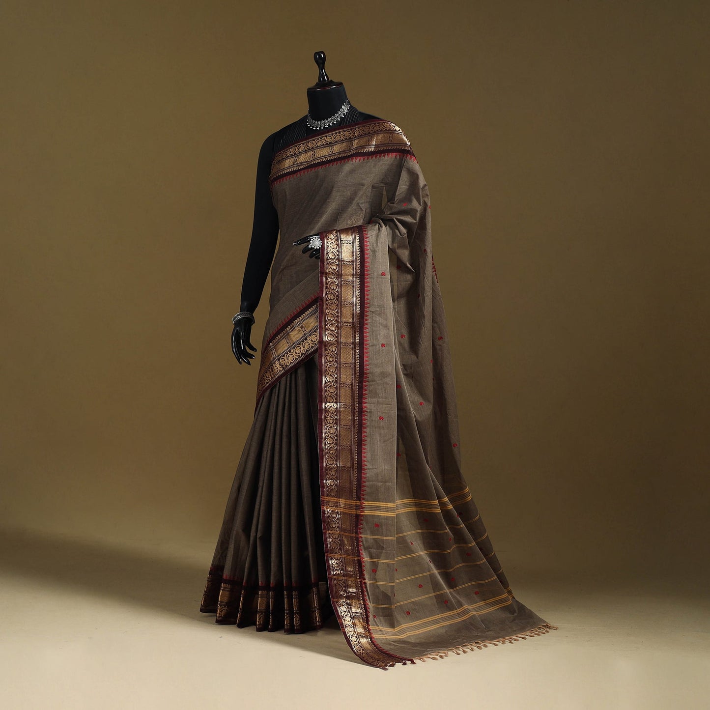 Thread buti cotton kanchipuram saree with border 43