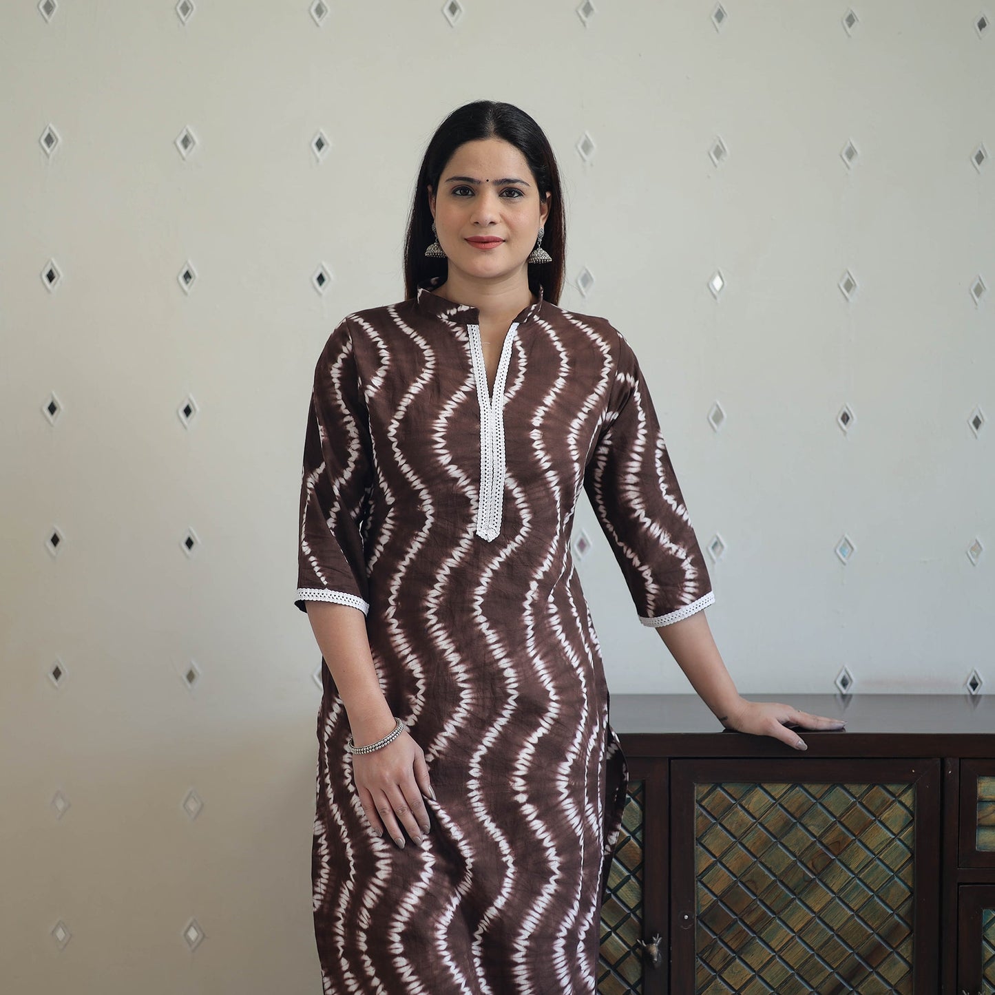 Buy Brown Tie & Dye Cotton Straight Shibori Kurta