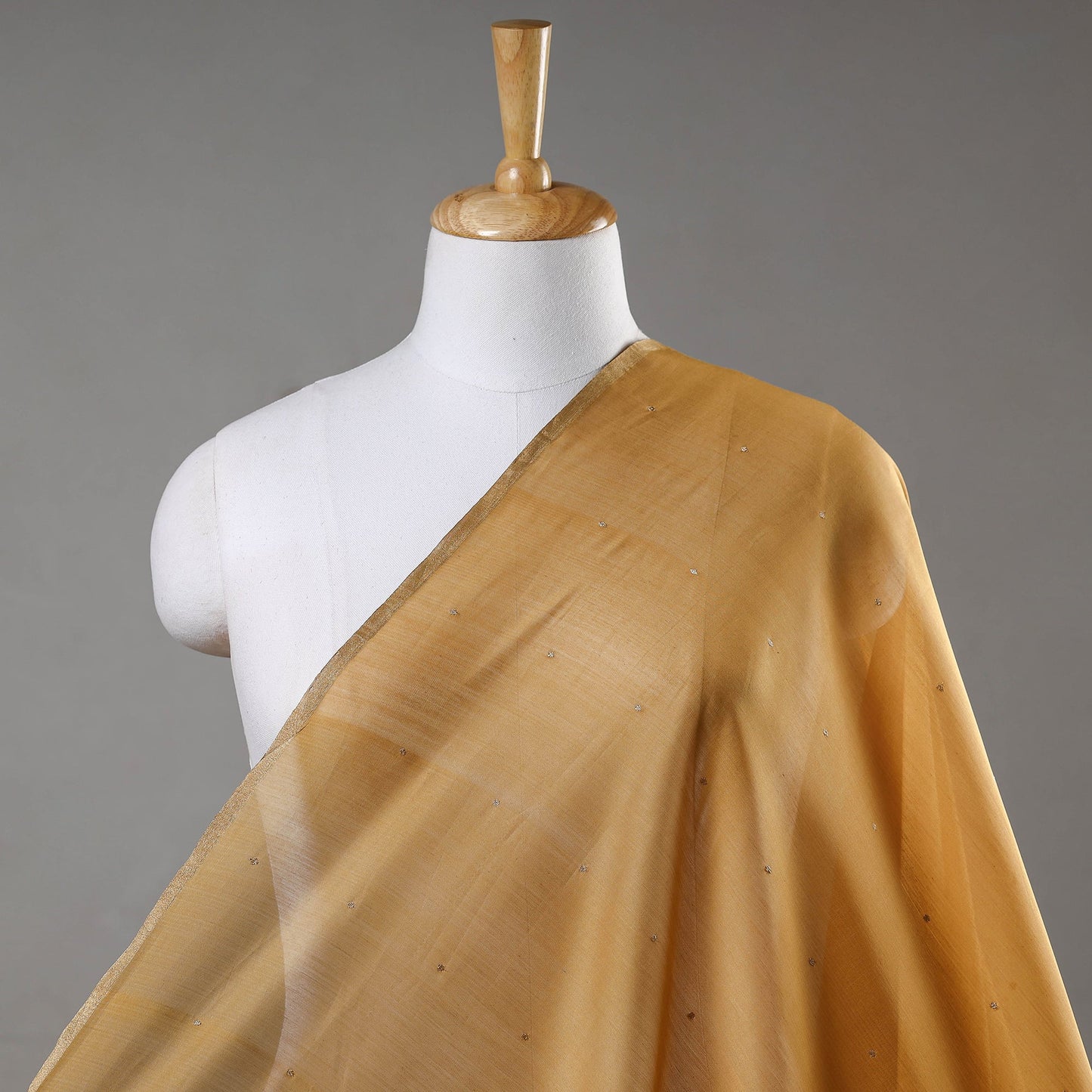 Buy Traditional Chanderi Silk Cotton Handloom Zari Buti Fabric Online at iTokri.com