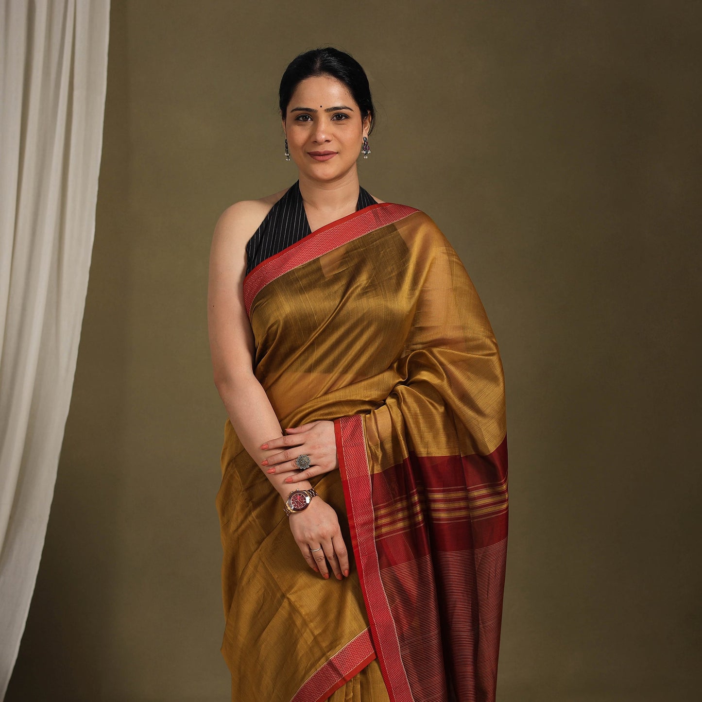 Brown - traditional handloom silk cotton maheshwari saree