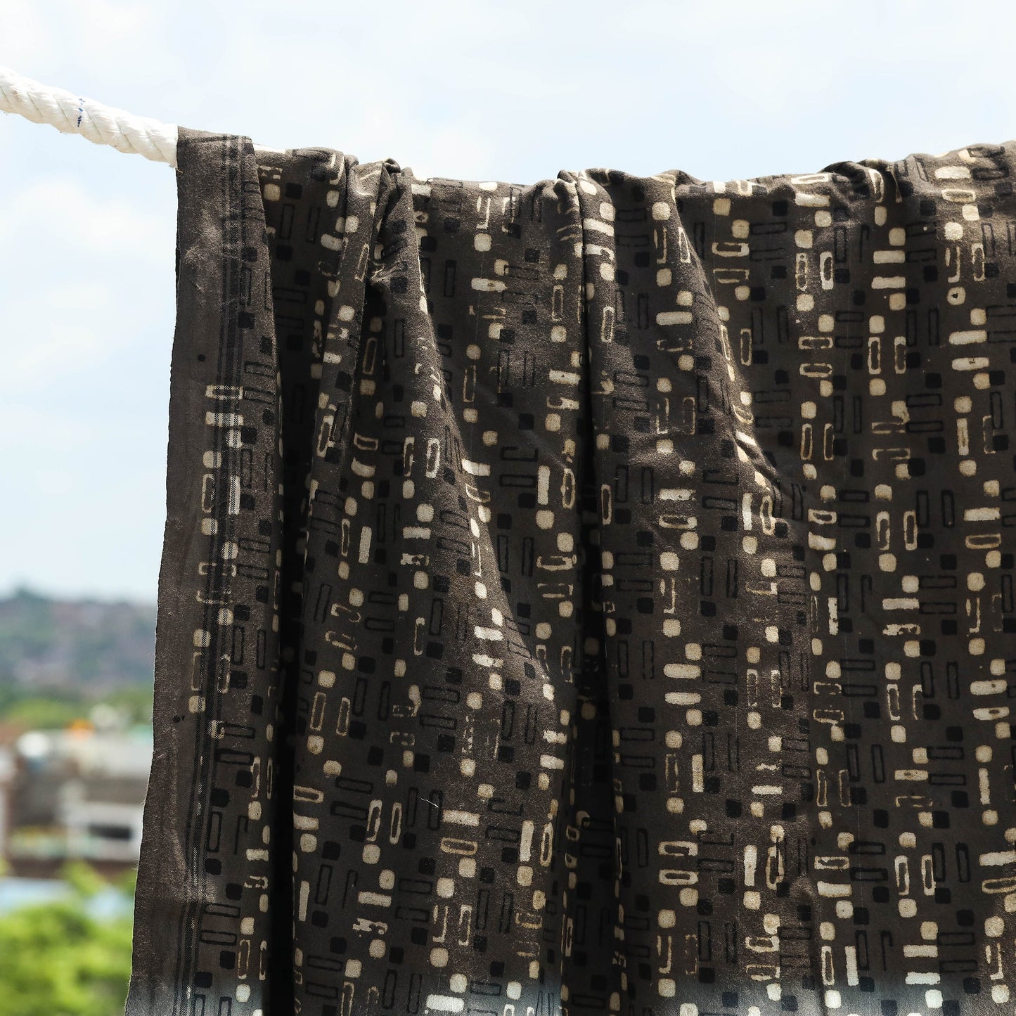 Buy Traditional Pipad Block Printed Pure Handloom Cotton Towel Online at iTokri.com