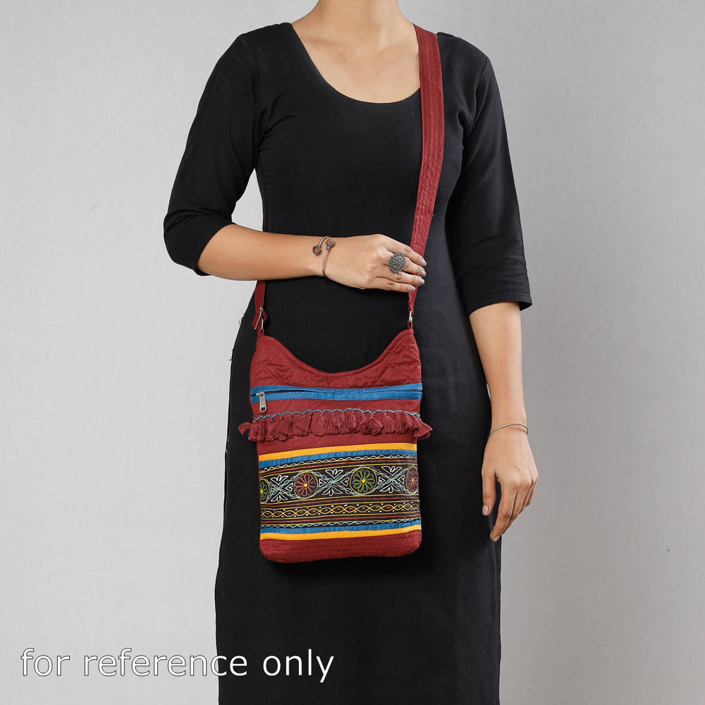 Buy Traditional Rogan Hand Painted Silk Bead Work Sling Bag with Tassles Online at iTokri.com