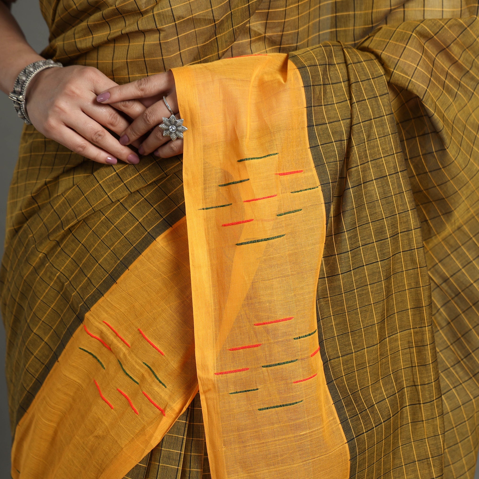 Buy Traditional Venkatagiri Handloom Cotton Checks Saree 03 Online at iTokri.com