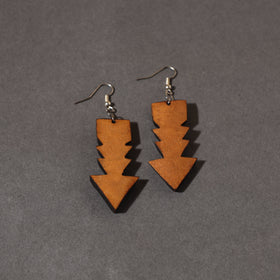 Brown Tuma Craft Dried Bottle Gourd Arrow Shape Earrings