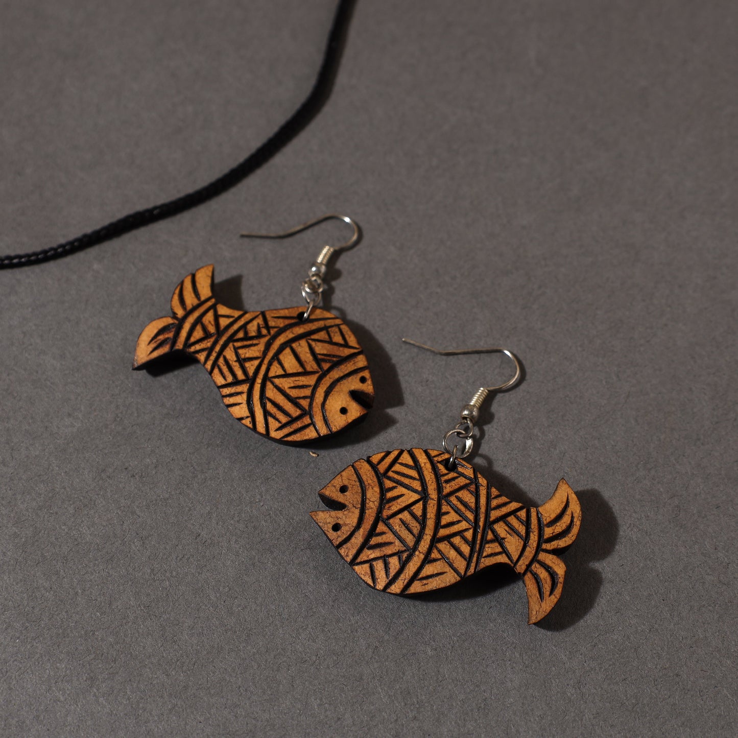 Brown - tuma craft hand carved dried bottle gourd necklace