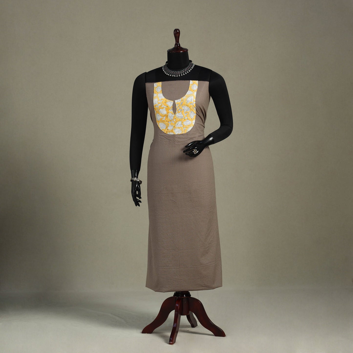 Brown Unstitched Plain Cotton Kurta Material